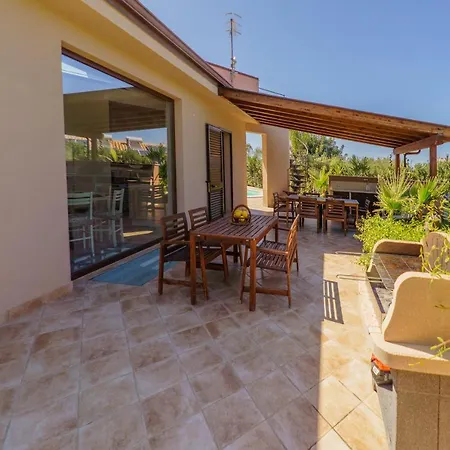 Casa Giorgia Con Piscina Holiday home *