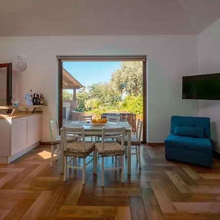 Casa Giorgia Con Piscina