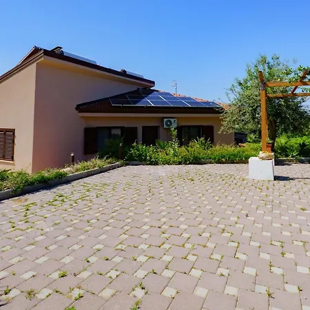 Casa Giorgia Con Piscina Holiday home Cefalu