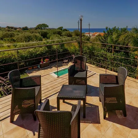 Casa Giorgia Con Piscina Holiday home Cefalu